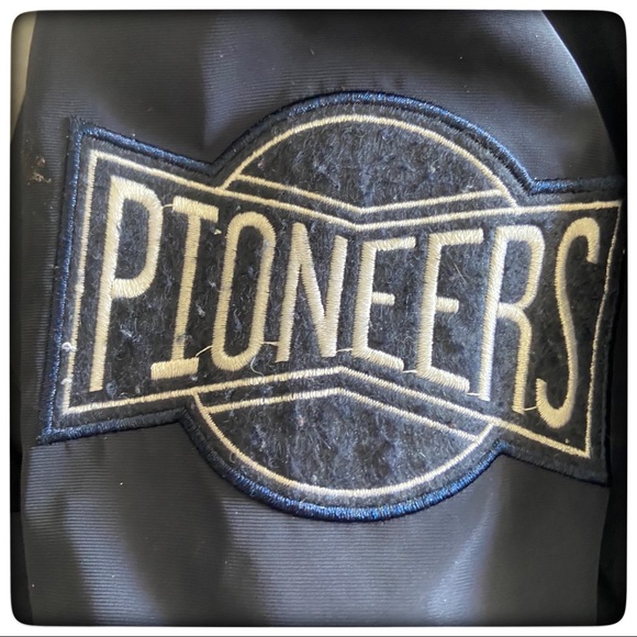 ☀️3 FOR $40☀️ Men’s Varsity Jacket - Picture 8 of 12